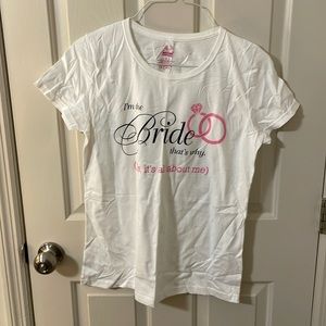 Brides t shirt size L